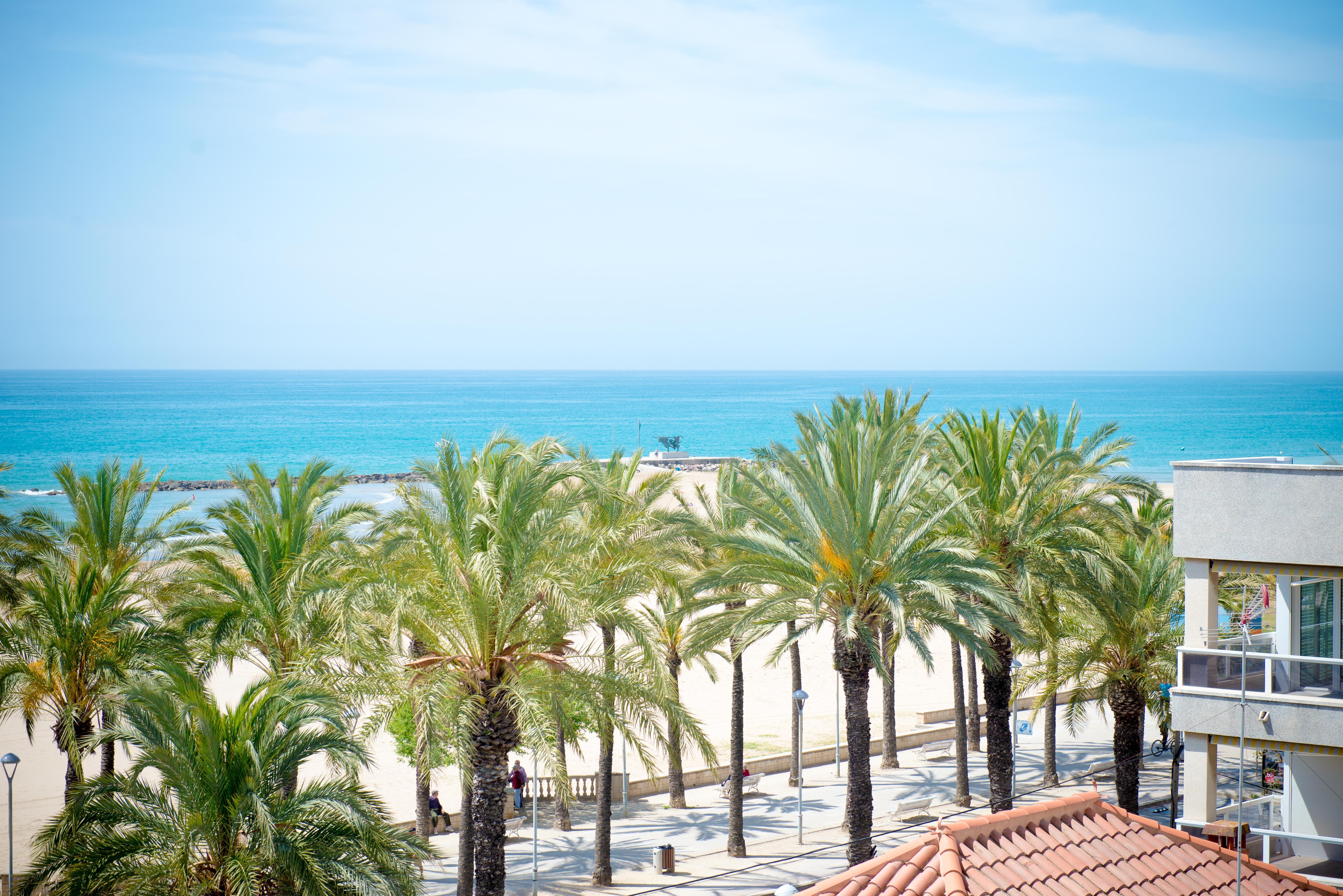 Atenea Park Suites & Apartments Vilanova i la Geltrú Exteriér fotografie