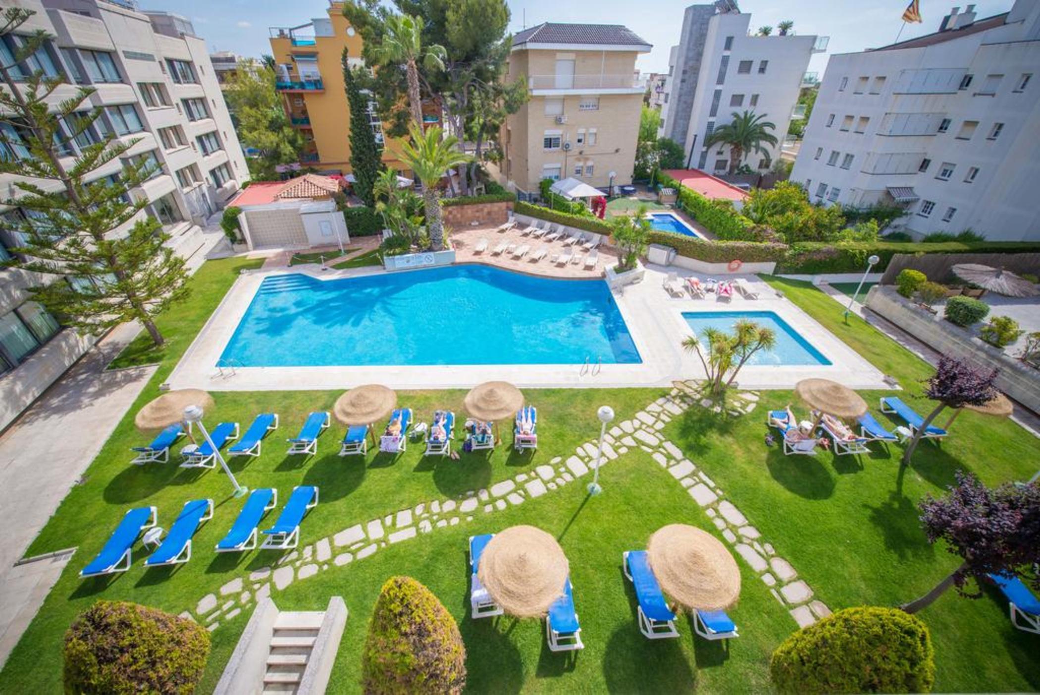 Atenea Park Suites & Apartments Vilanova i la Geltrú Exteriér fotografie