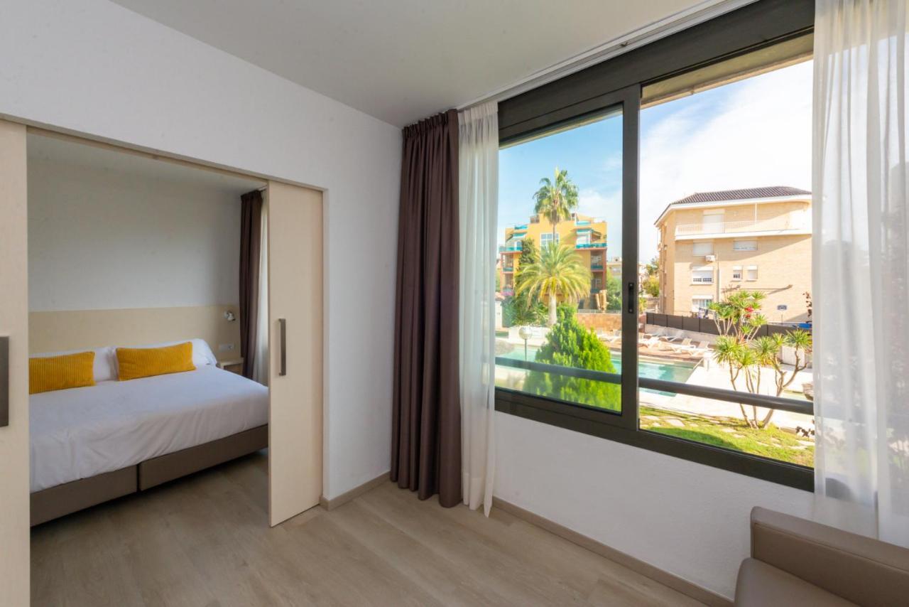 Atenea Park Suites & Apartments Vilanova i la Geltrú Exteriér fotografie