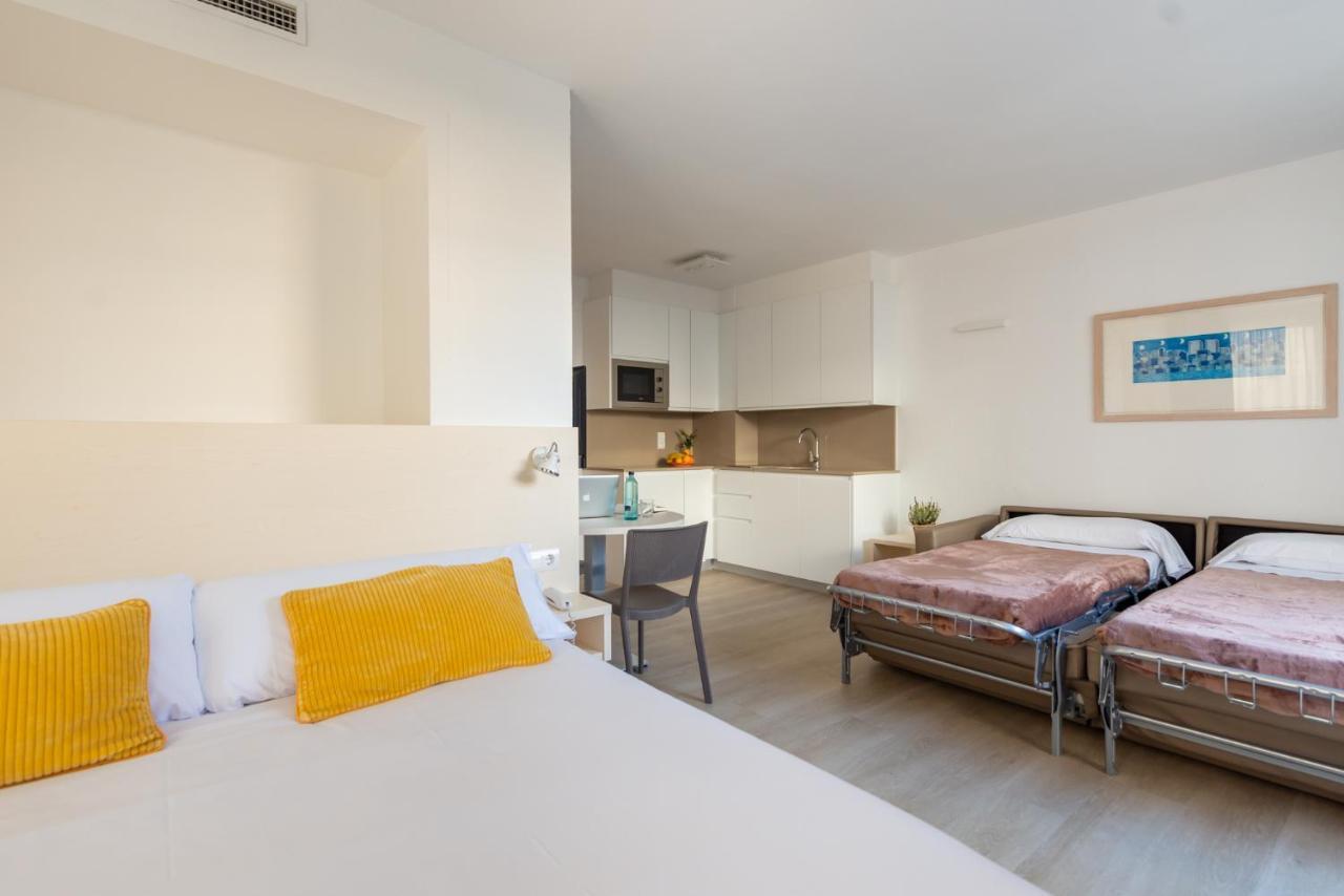 Atenea Park Suites & Apartments Vilanova i la Geltrú Exteriér fotografie