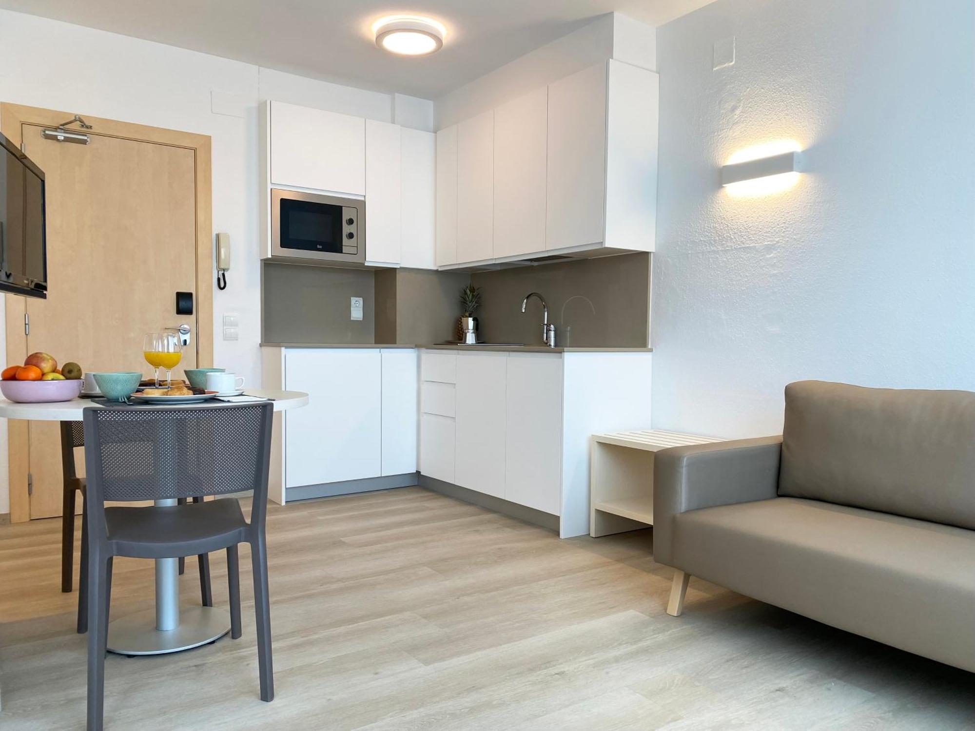 Atenea Park Suites & Apartments Vilanova i la Geltrú Exteriér fotografie