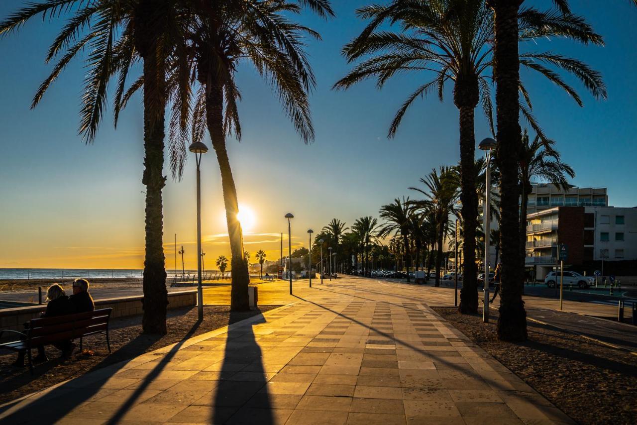 Atenea Park Suites & Apartments Vilanova i la Geltrú Exteriér fotografie